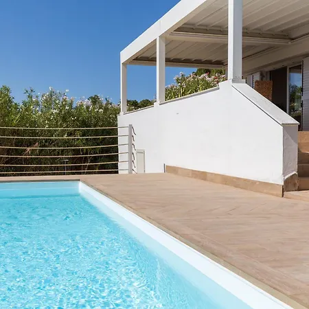 Angelina Con Piscina E Giardino Privato A Pochi Passi Dalla Di Campus