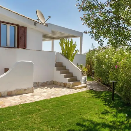 Angelina Con Piscina E Giardino Privato A Pochi Passi Dalla Di Campus