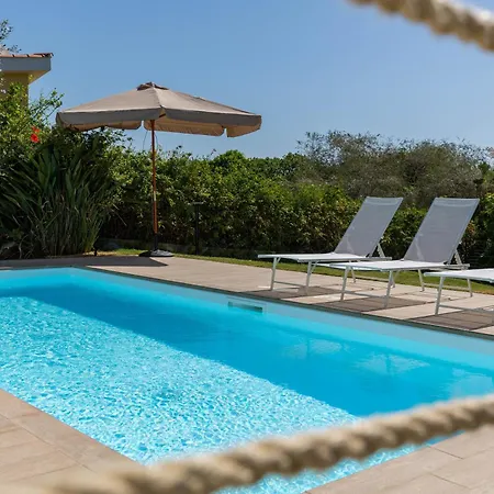 Angelina Con Piscina E Giardino Privato A Pochi Passi Dalla Di Campus