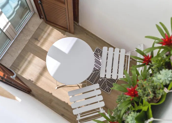 Angelina Con Piscina E Giardino Privato A Pochi Passi Dalla Di Campus ヴィラ *